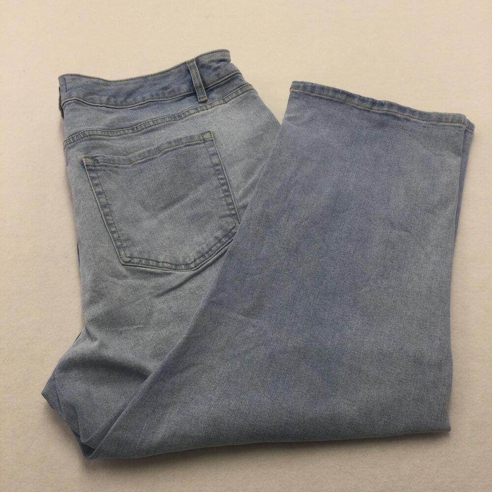 Lane Bryant Boyfriend Capri Jeans Womens 18 Blue Light Wash Mid Rise Stretch